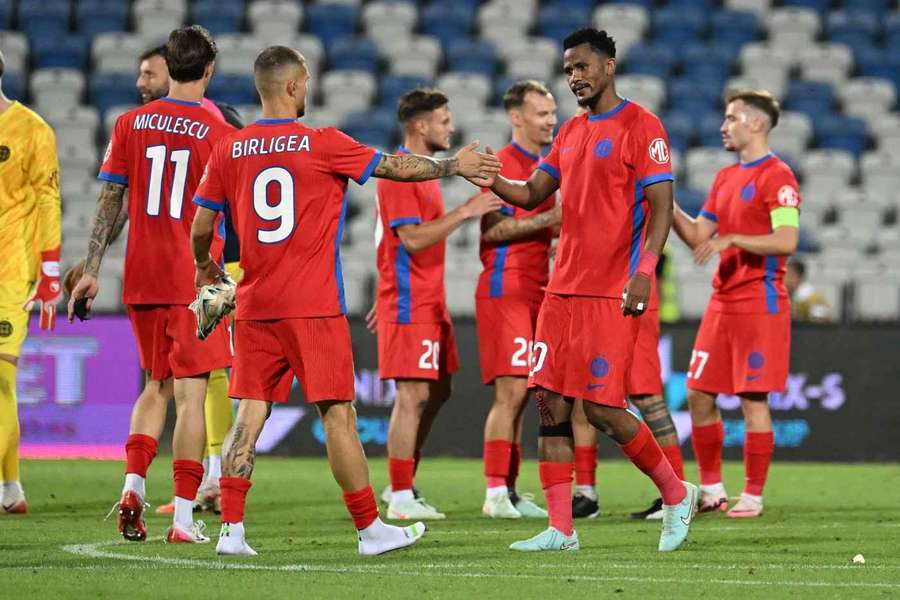FCSB începe lupta pentru play-off. Urmează trei transferuri cheie pentru Campioană