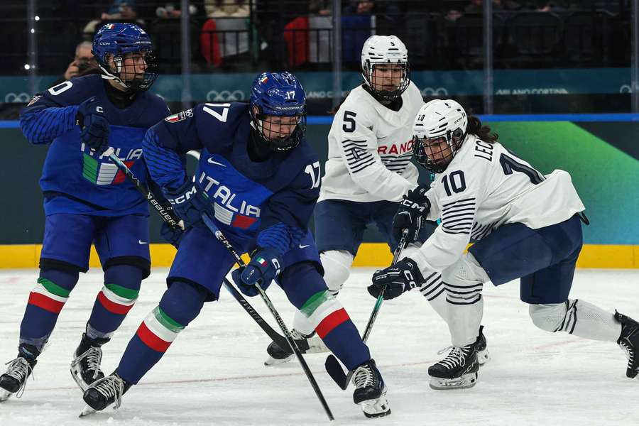 Les Bleues ont cédé