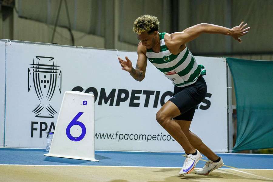 Omar Elkhatib em ação