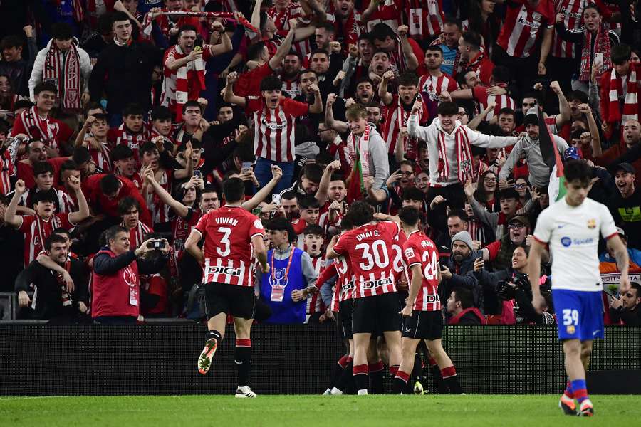 Athletic Bilbao's players celebrate their second goal scored by Oihan Sancet