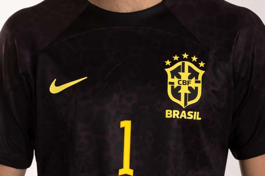 Camisa que o Brasil entrará em campo na Espanha