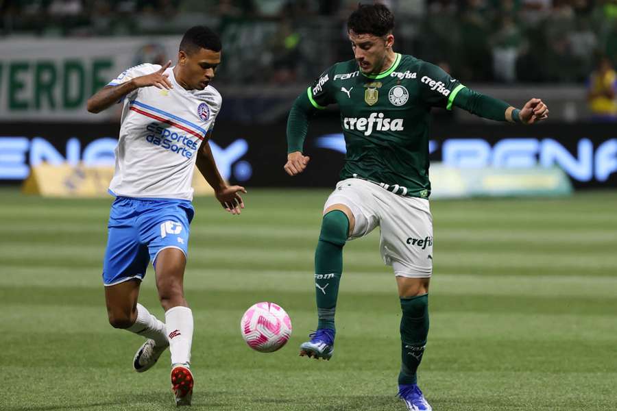 Palmeiras e Bahia duelam neste domingo (7) pelo Brasileirão