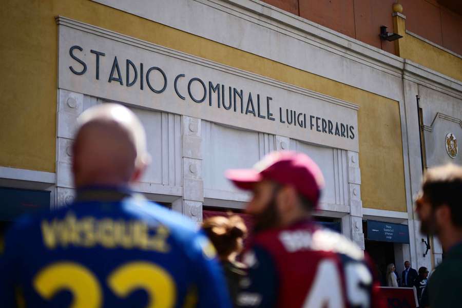 Tifosi al 'Ferraris' di Genova Tifosi al 'Ferraris' di Genova