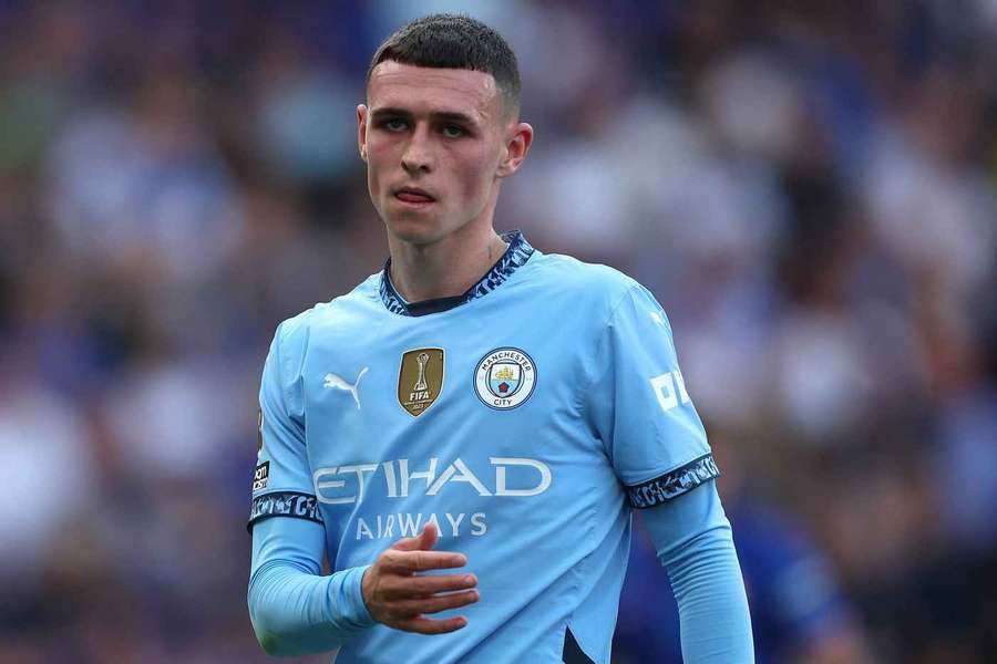 Phil Foden foi nomeado o Jogador do Ano da PFA