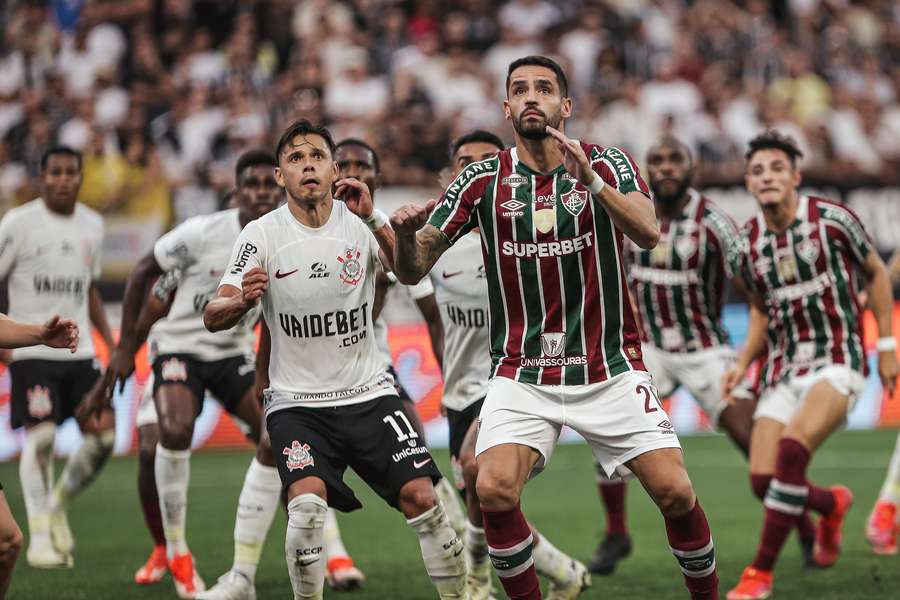 No jogo do turno, foi 3 a 0 para o Timão
