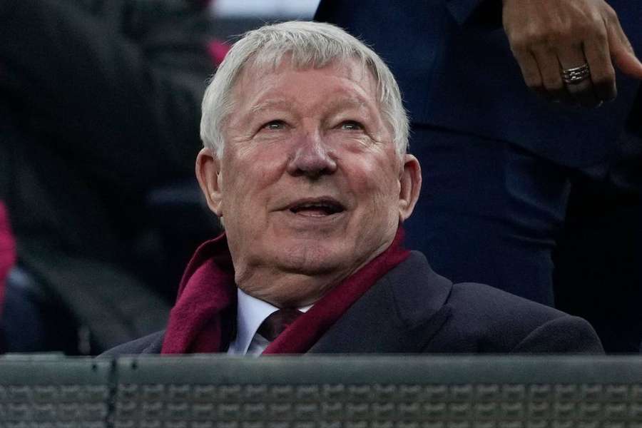 Alex Ferguson watched Man Utd's first leg at the Nou Camp