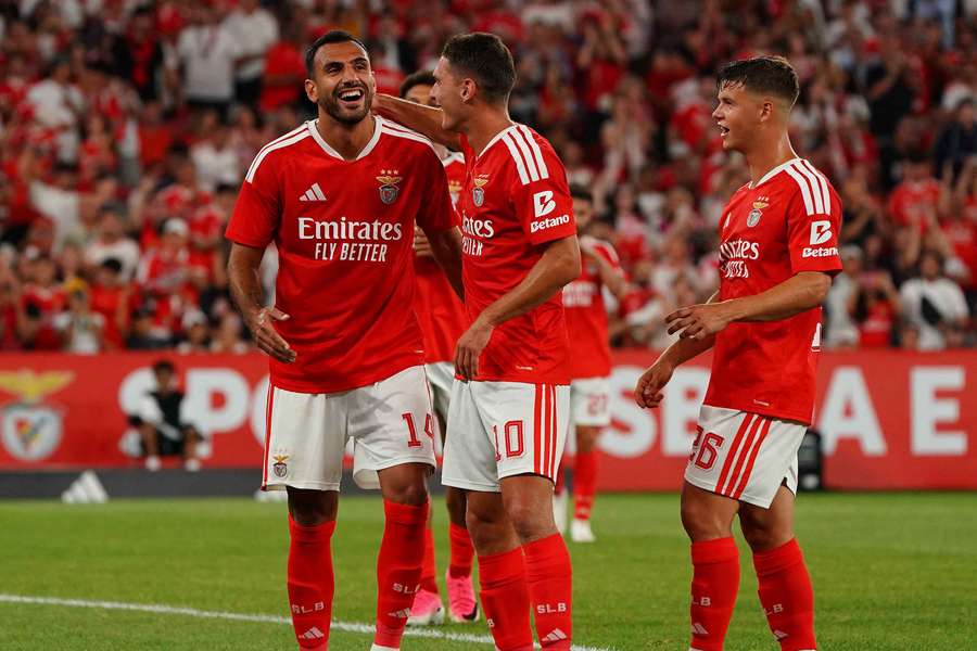 Pavlidis em grande destaque no triunfo europeu