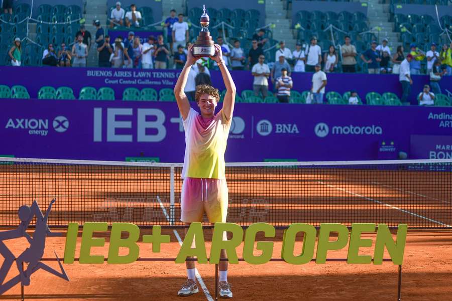 Joao Fonseca feierte bei den Argentina Open 2025 seinen ersten Turniersieg auf der ATP-Tour