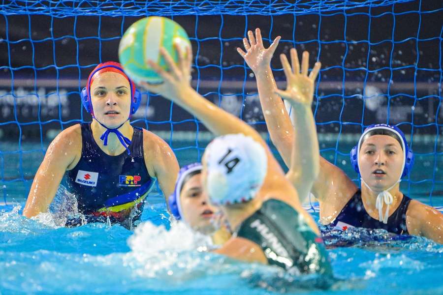 Hungria goleou a Roménia por 28-3 no grupo de Portugal