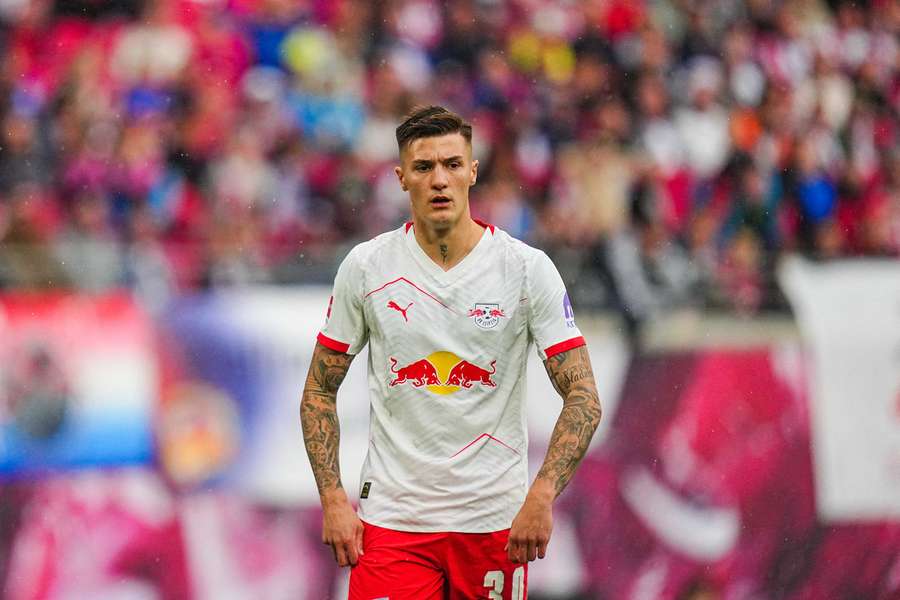Benjamin Sesko deja el RB Leipzig