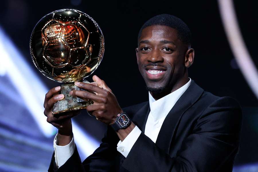 Dembélé é o dono da Bola de Ouro 2025