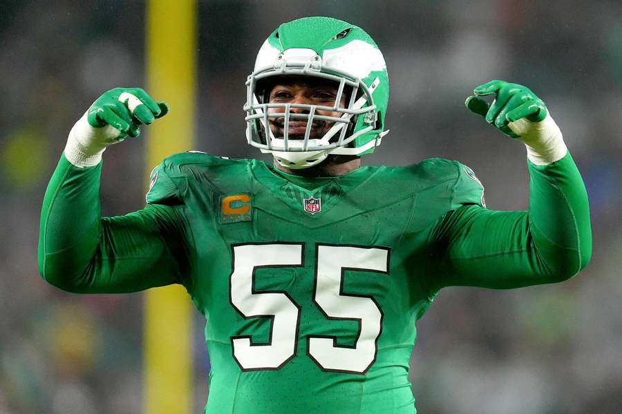 Eagles Brandon Graham reacts after a sack (2023)