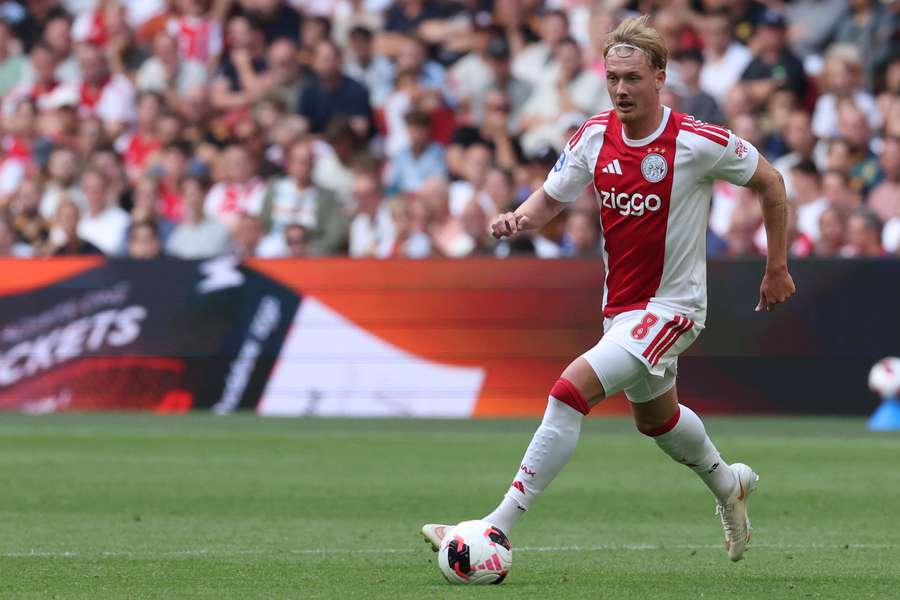 Conference League-Playoffs: Brandt trifft auch bei Ajax-Sieg in Sion Conference League-Playoffs: Brandt trifft auch bei Ajax-Sieg in Sion