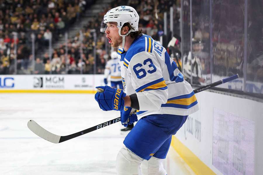 Blues przerwali rekordową serię zwycięstw Lightning