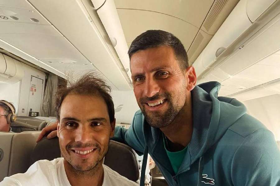 Rafael Nadal şi Novak Djokovic în avion
