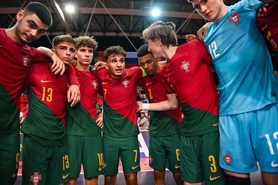 Portugal vai defrontar Espanha ou Ucrânia na final de domingo