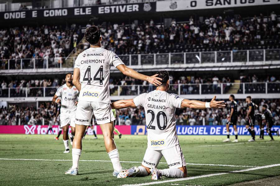 Santos vem de vitória diante do Operário