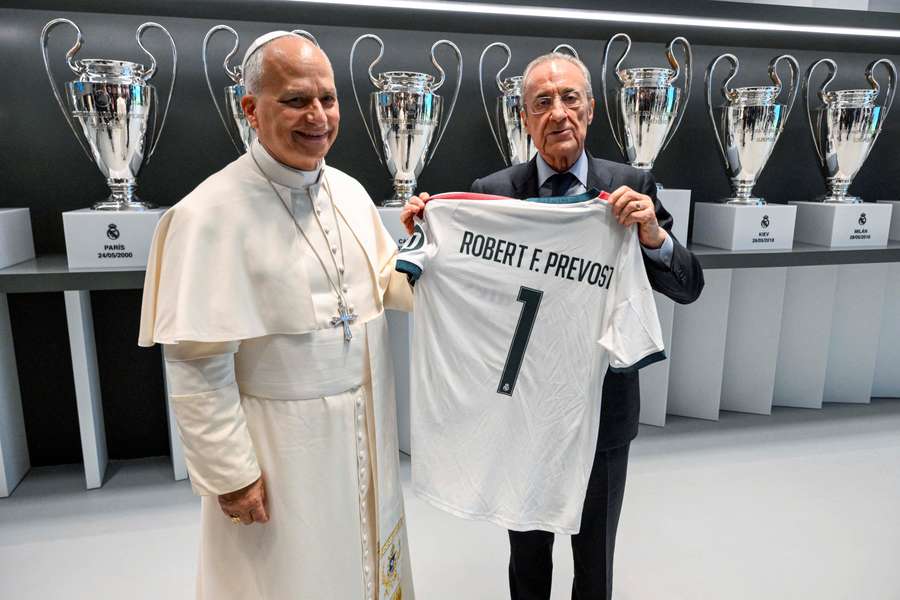 Papa Leão XIV com Florentino Pérez Papa Leão XIV com Florentino Pérez