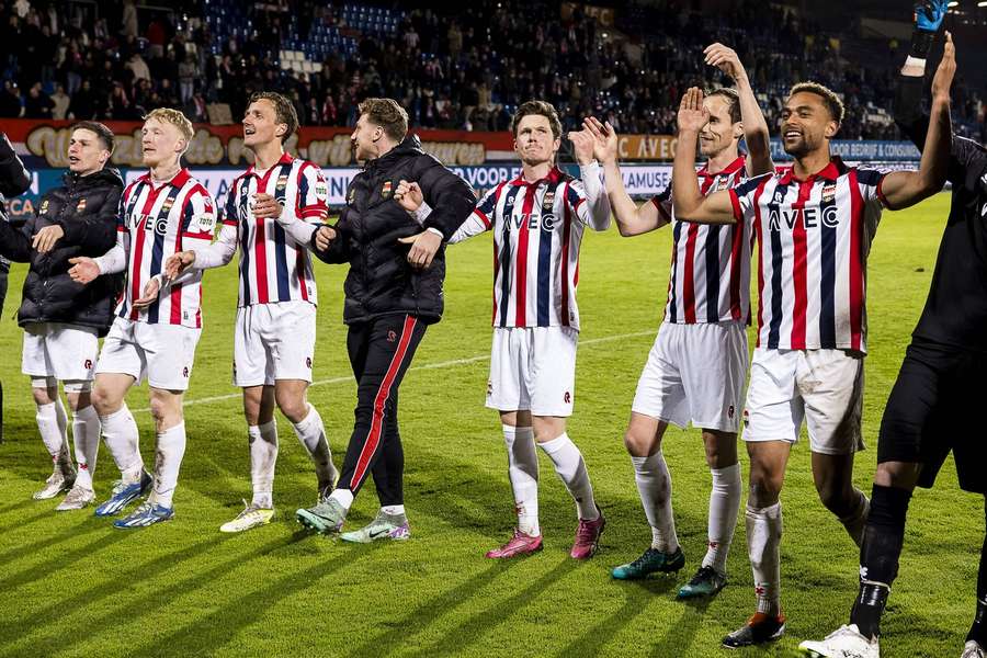 Koploper Willem II is nog vier winstwedstrijden verwijderd van promotie