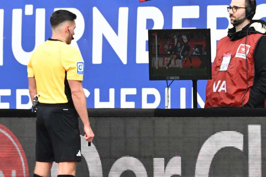 Cluburile norvegiene au ales să nu renunțe la utilizarea VAR