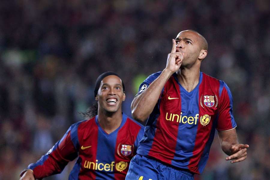 Thierry Henry a Ronaldinho by se opět mohli představit na jednom trávníku.