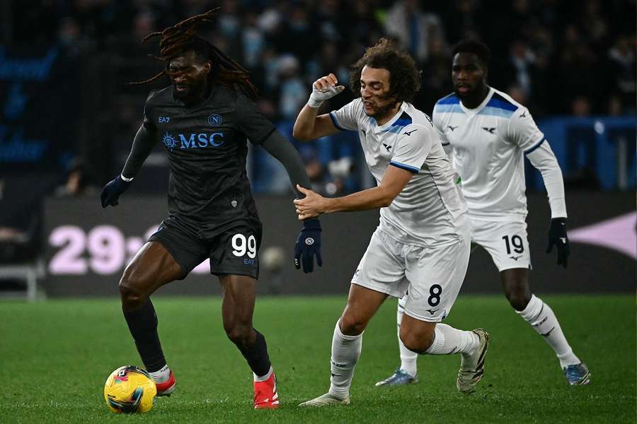 La grosse bataille du milieu de terrain entre Franck Zambo-Anguissa et Mattéo Guendouzi.