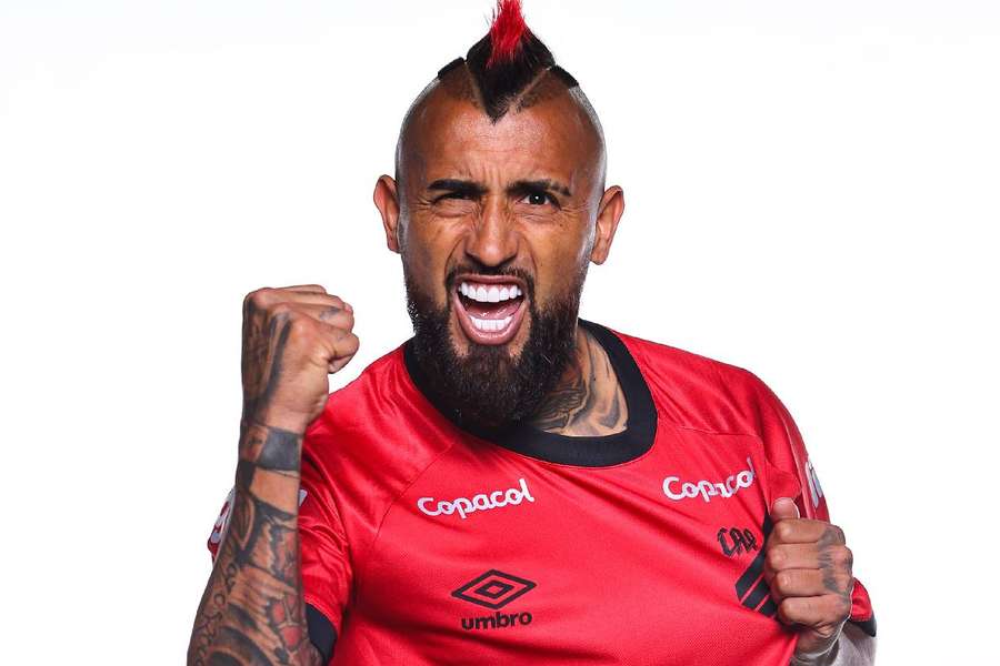 Vidal chega ao Athletico-PR prometendo uma nova etapa