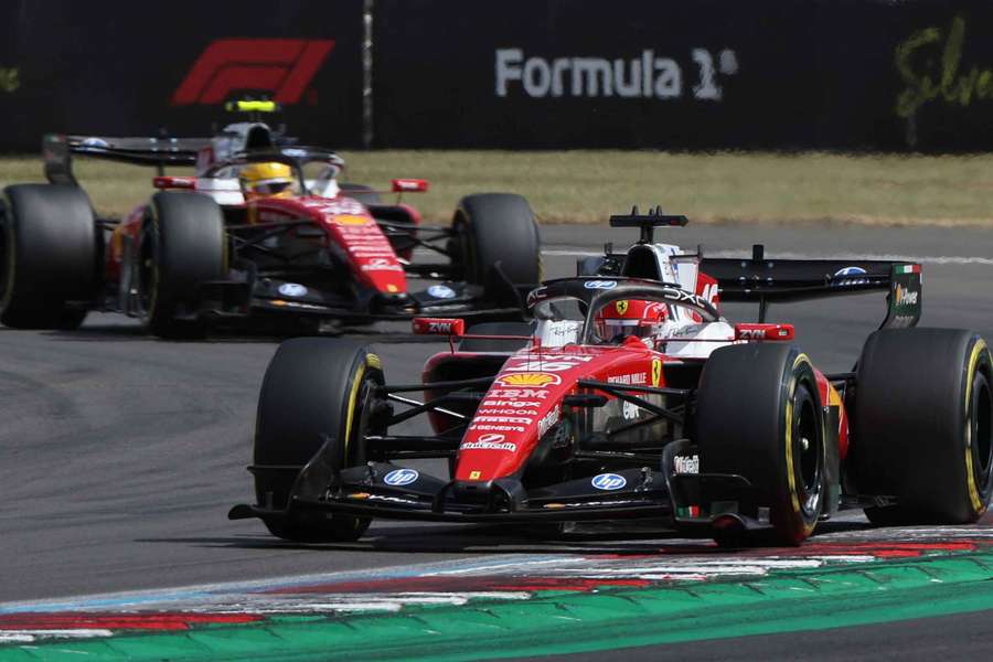 Los Ferrari de Leclerc y Hamilton Los Ferrari de Leclerc y Hamilton