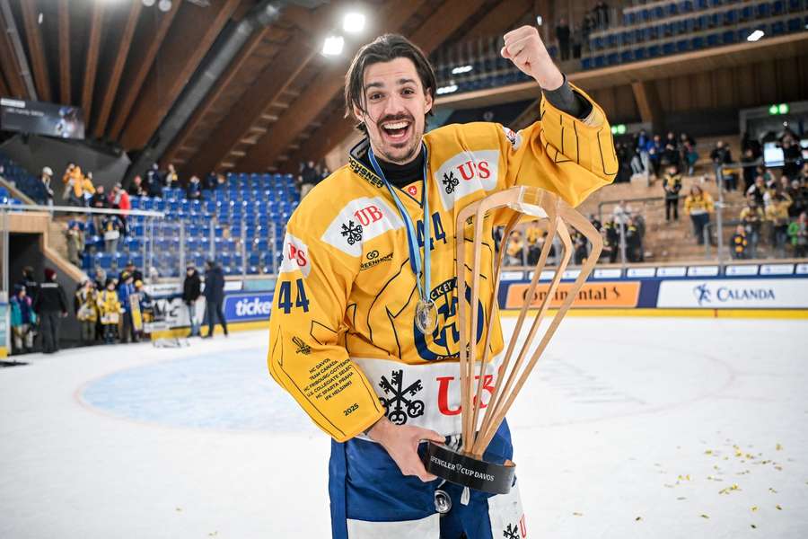 Stránský v prosinci ovládl s Davosem Spenglerův pohár.