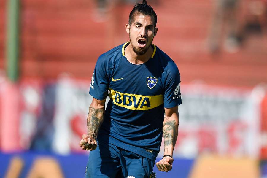 Benítez celebra un gol con Boca Juniors.