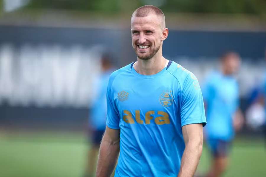 Rodrigo Ely se despede do Grêmio