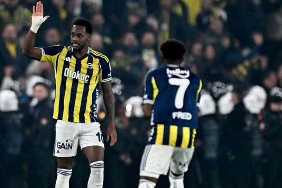 Fred com Jhon Durán no Fenerbahçe Fred com Jhon Durán no Fenerbahçe