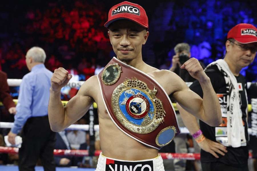 Lomachenko et sa ceinture.