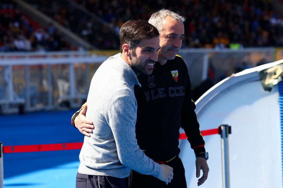 Cesc Fàbregas con Marco Giampaolo prima di Lecce-Como
