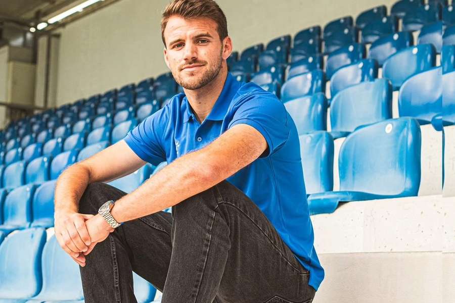 Leandro Antunes apresentado no Feirense