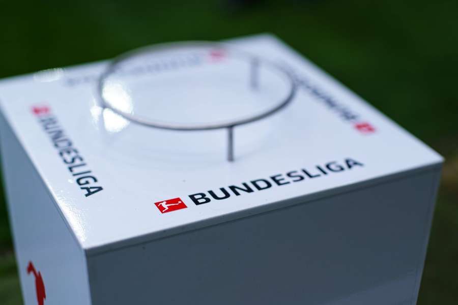 Bundesliga terá bola Adidas, oito anos depois