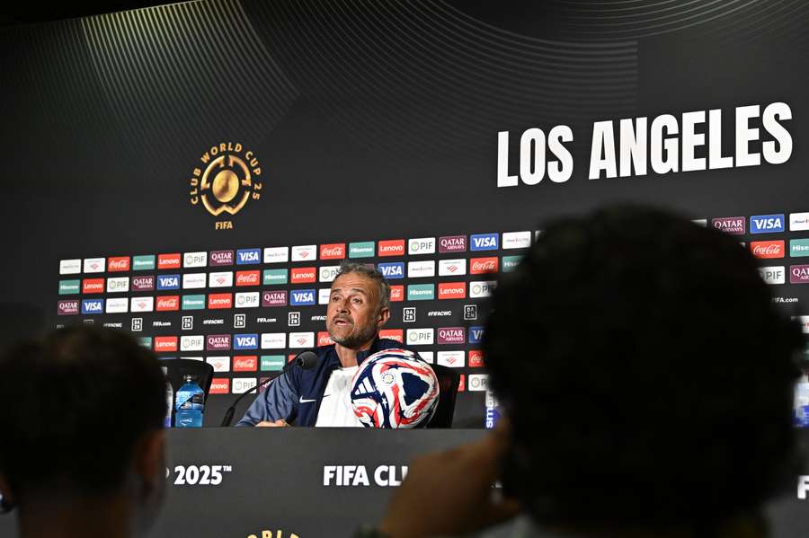 Luis Enrique kritizoval kvalitu hřišť na MS klubů.