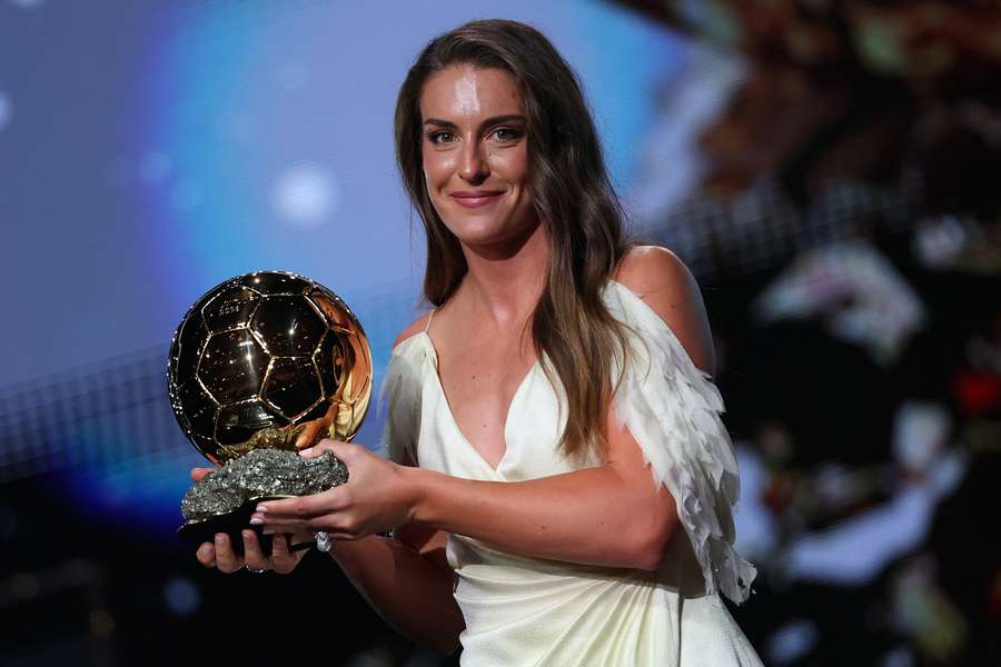 Putellas voltou a conquistar o maior prêmio individual do futebol Putellas voltou a conquistar o maior prêmio individual do futebol