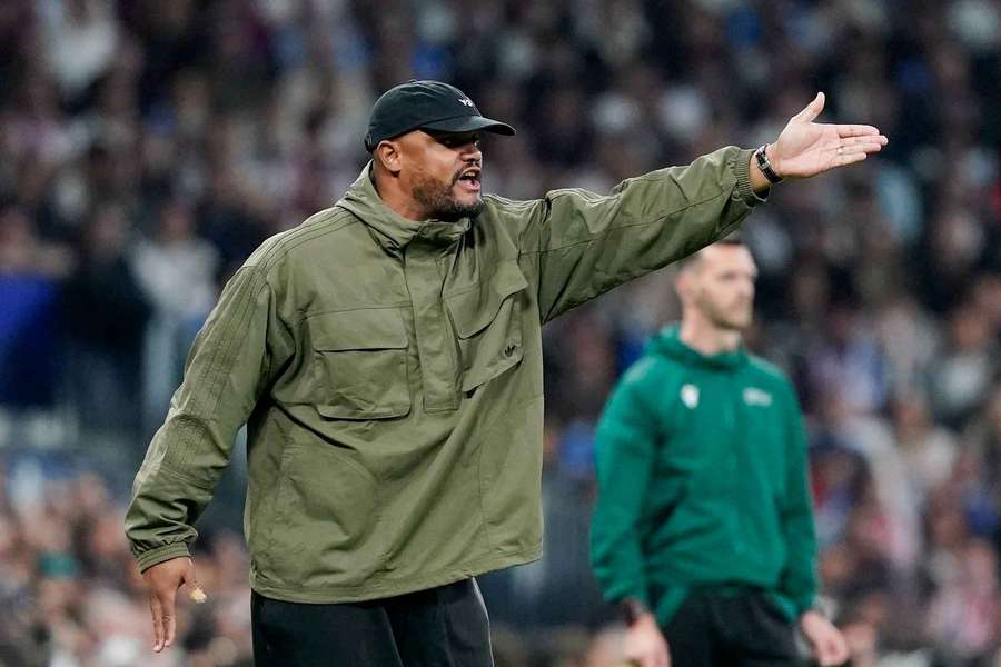 "Too much went against us" - Kompany slams refs after Bayern's PSG defeat "Too much went against us" - Kompany slams refs after Bayern's PSG defeat