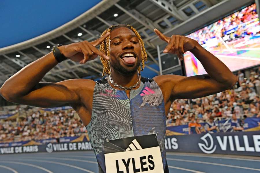 Lyles' 100 meter in Parijs in 9,97 seconden