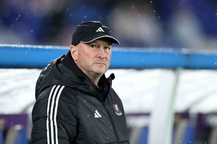 Steve Holland Steve Holland