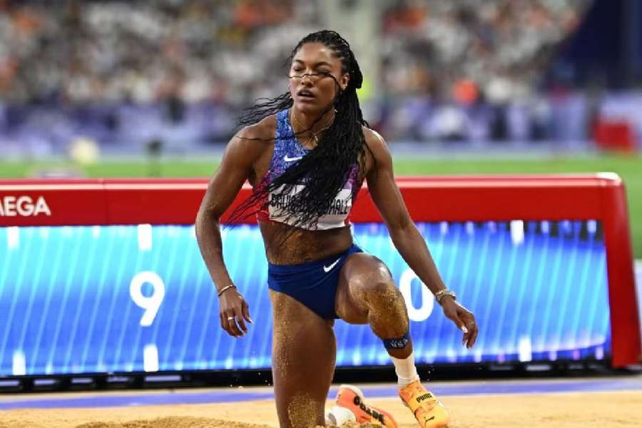 Tara Davis-Woodhall em ação
