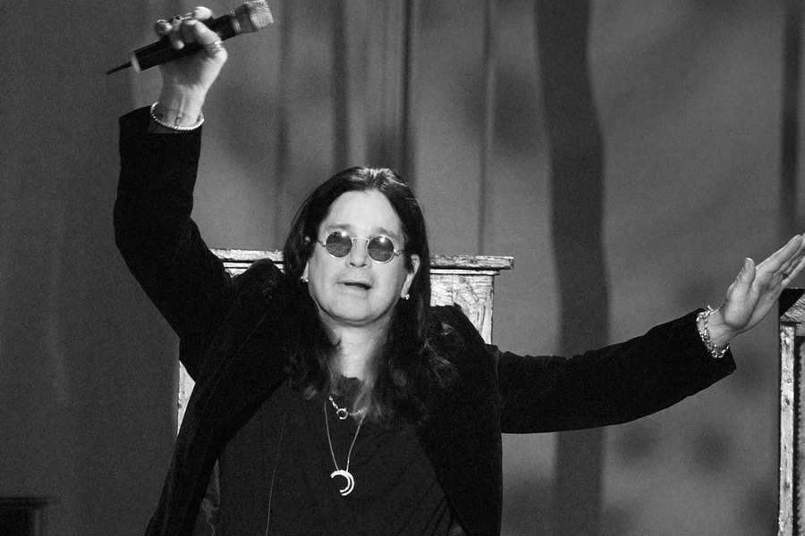 Aston Villa Pay Tribute to Lifelong Supporter Ozzy Osbourne After Music Icon Passes Away at 76 Aston Villa Pay Tribute to Lifelong Supporter Ozzy Osbourne After Music Icon Passes Away at 76