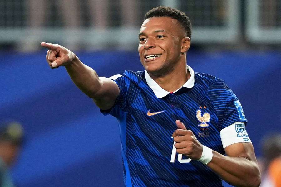 Cupa Mondială LIVE: Kylian Mbappe