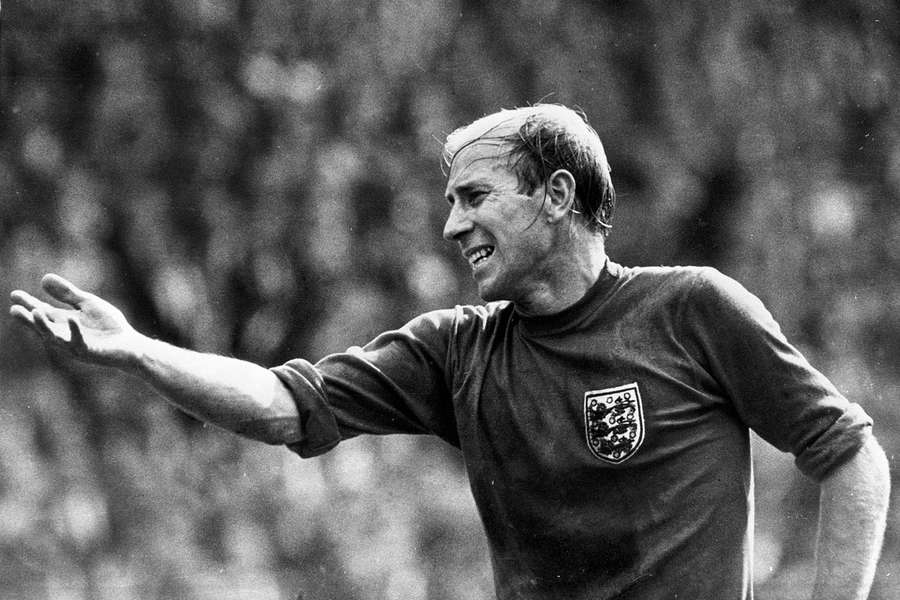 Bobby Charlton durante a final do Campeonato do Mundo de 1966