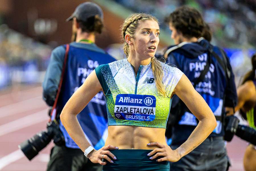 Zapletalová obsadila vo finále Diamantovej ligy druhé miesto. Zapletalová obsadila vo finále Diamantovej ligy druhé miesto.