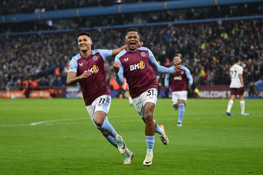 Leon Bailey zařídil jediným gólem zápasu výhru Aston Villy nad Manchesterem City.