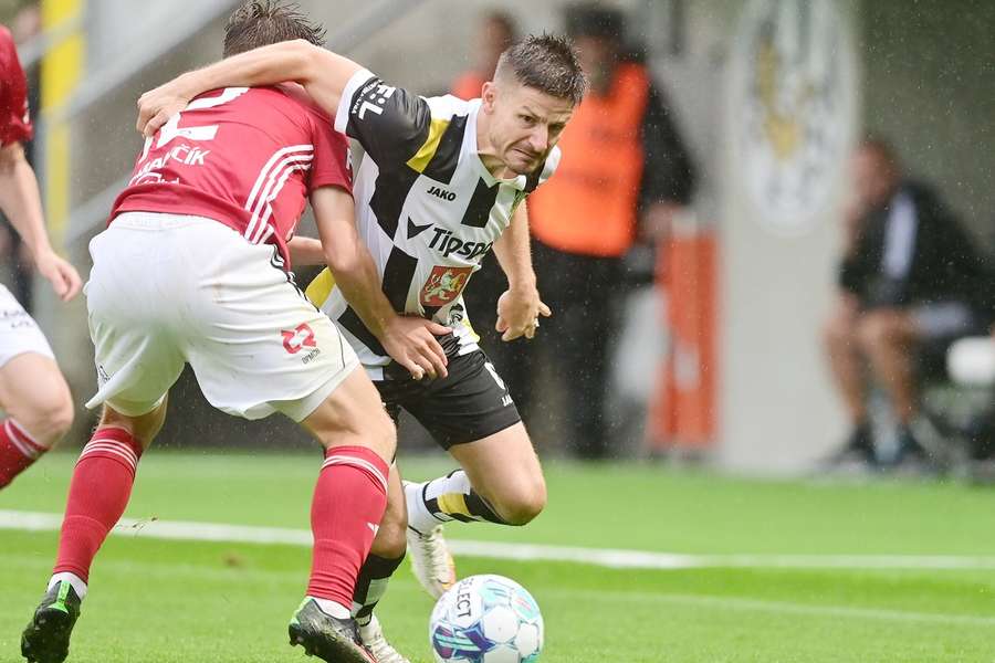 Václav Pilař se pod výhru podepsal gólem z penalty.