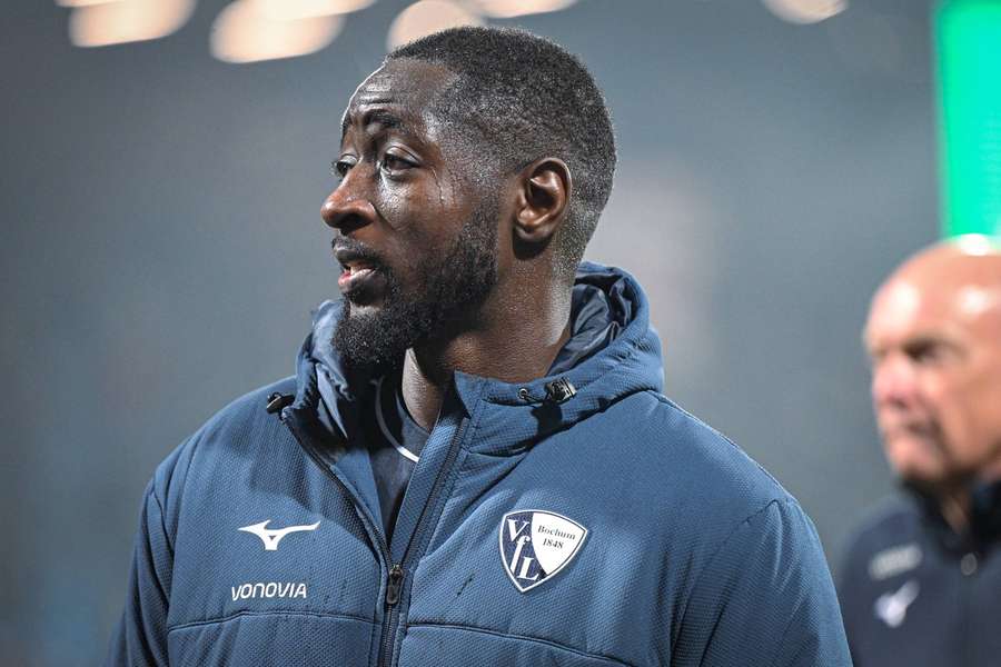 Der VfL verabschiedet Ibrahima Sissoko.