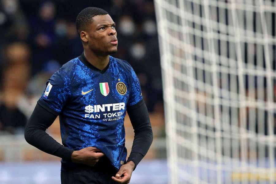 Internazionale verdedigt 2-0 voorsprong tegen Benfica met Denzel Dumfries